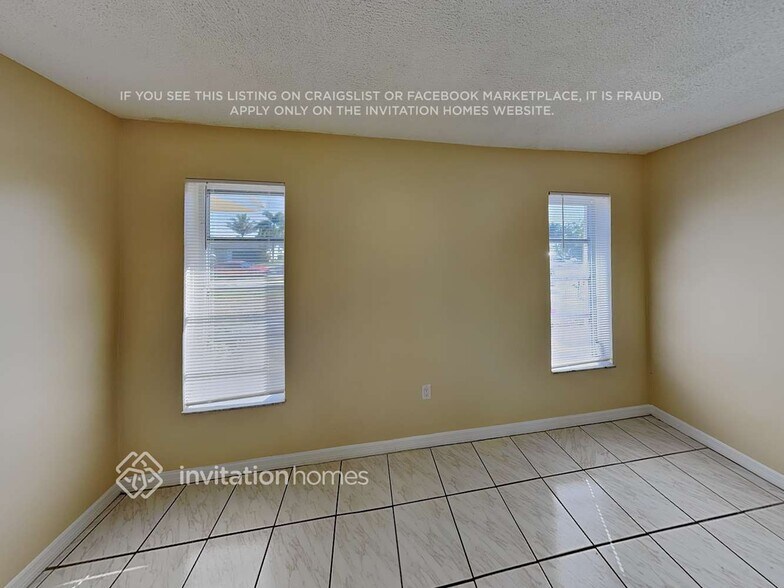 Building Photo - 11421 NW 30th St