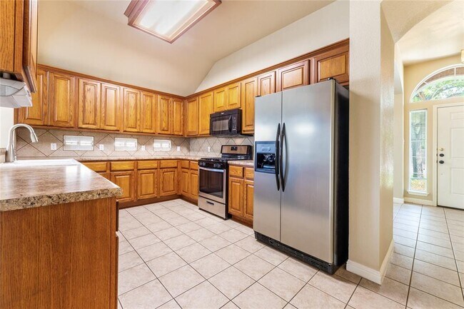Building Photo - 3705 Turetella Dr