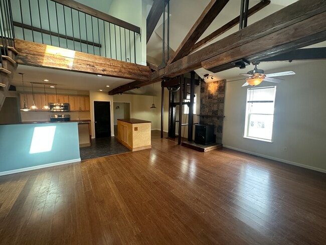 Building Photo - 44 Broadway