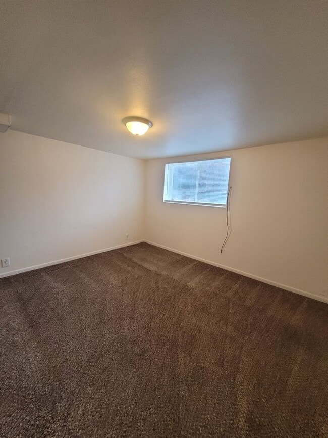 Building Photo - 116sixth