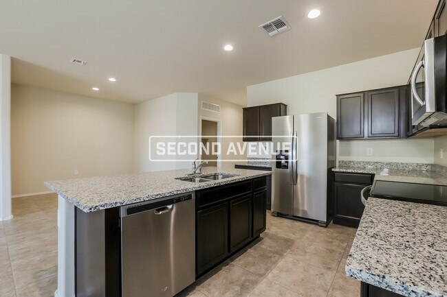 Building Photo - 18360 W Artemisa Ave