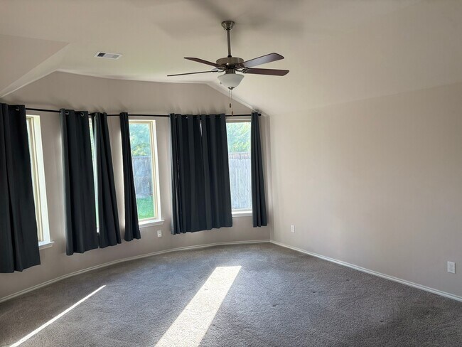 Building Photo - 543 Chestnut Reef Ct