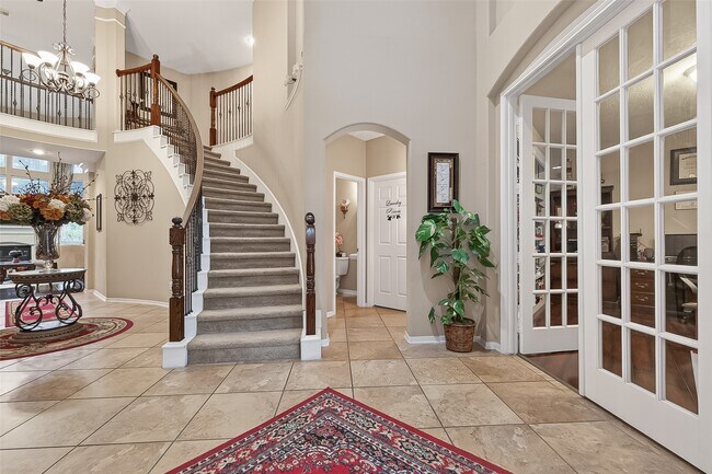 Building Photo - 6003 Dover Creek Ln