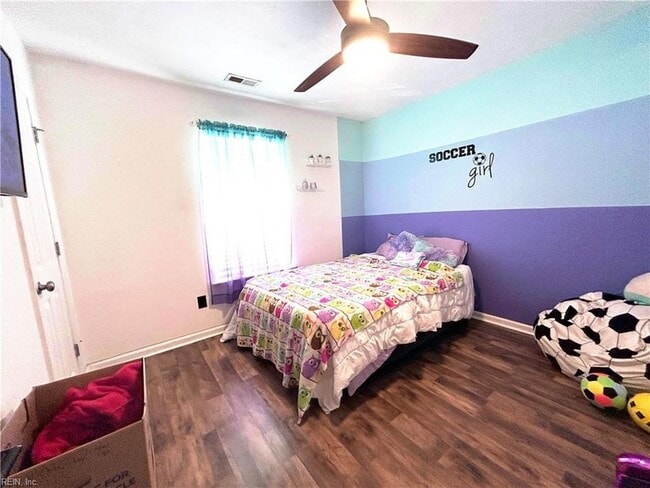 Building Photo - 1314 Summit Ave