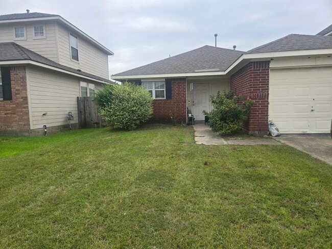 Building Photo - 21135 Sprouse Cir