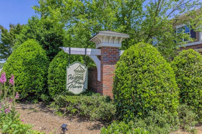 Primary Photo - 3024 Eltham Pl