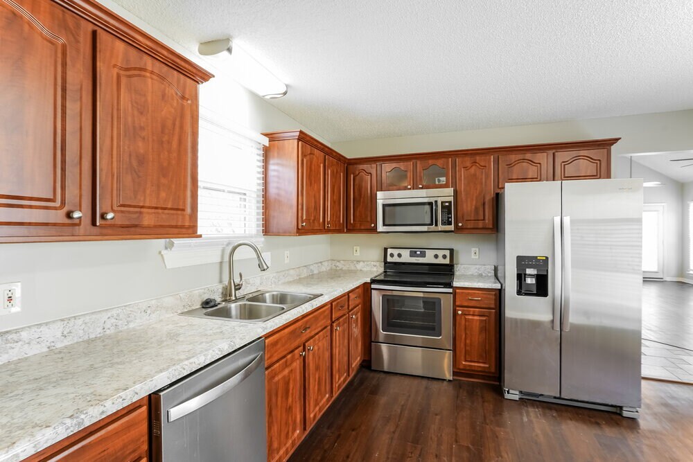 Building Photo - 2605 Paddle Wheel Dr
