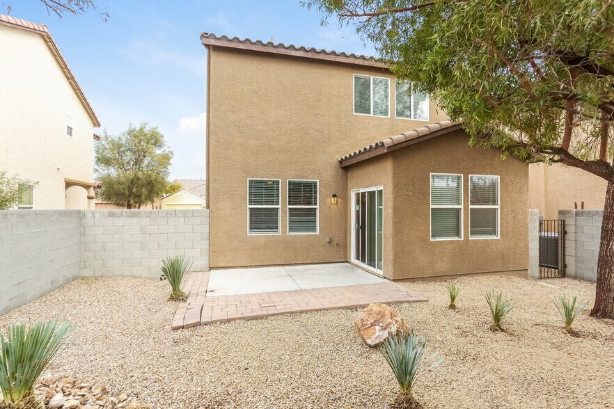 Building Photo - 6809 Armistead St