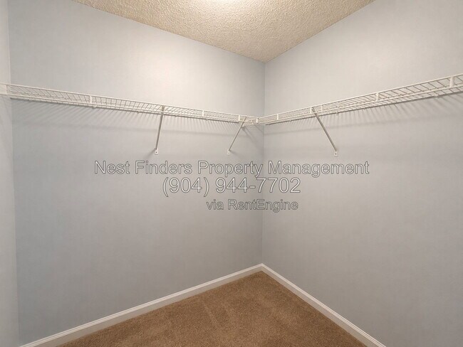 Building Photo - 628 Sparrow Branch Cir