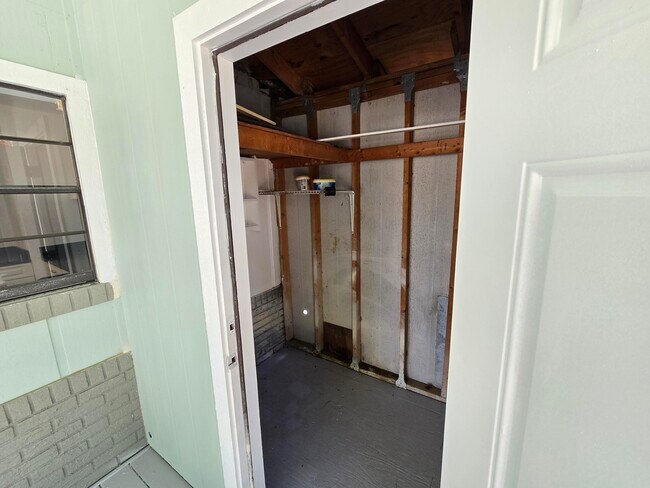 Building Photo - 1955 10th Pl