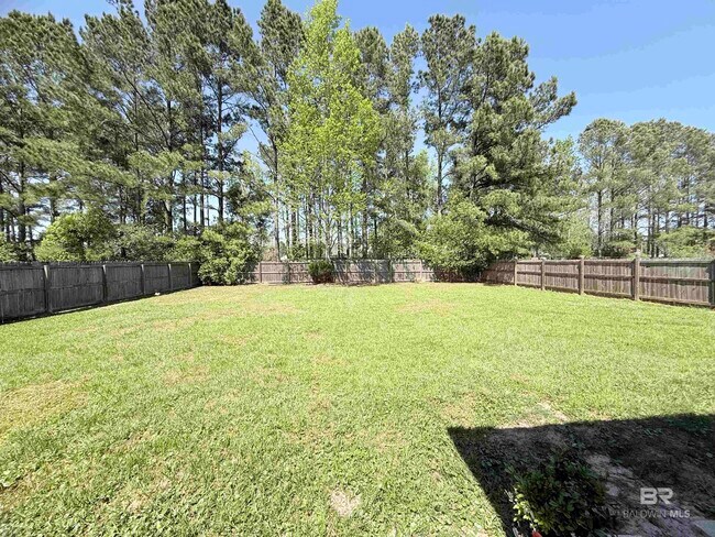 Building Photo - 521 Hamilton Blvd