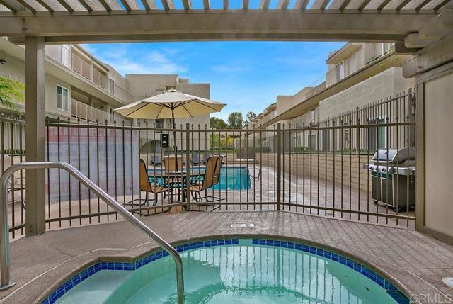 Building Photo - 13754 Mango Dr