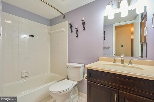 Building Photo - 8302 Tobin Rd