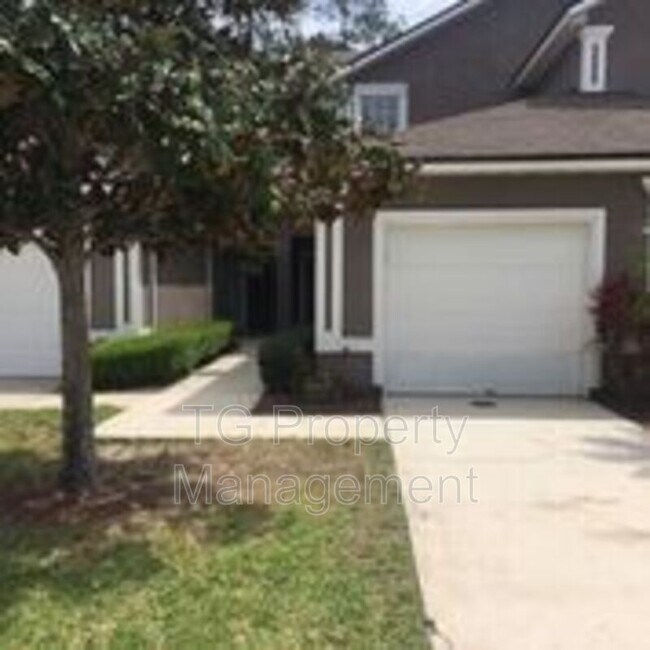 Primary Photo - 771 Scrub Jay Dr