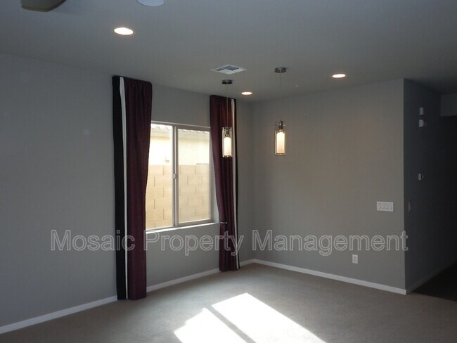 Building Photo - 3641 S Arizona Pl