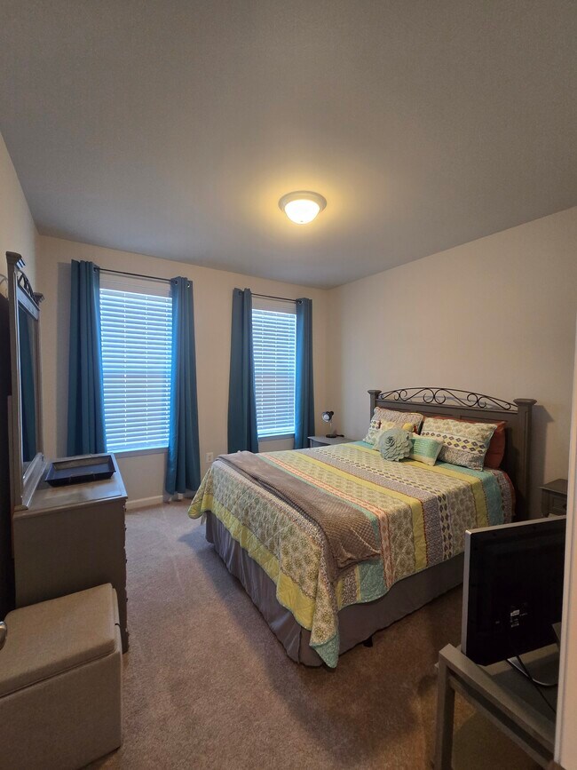 Building Photo - 9227 Magellan Pkwy