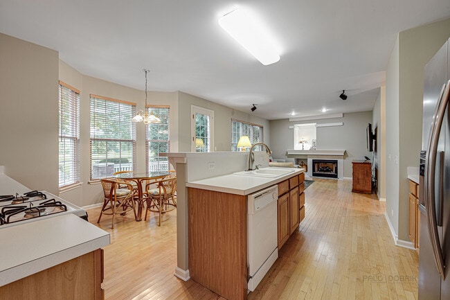 Building Photo - 1999 Trevino Terrace