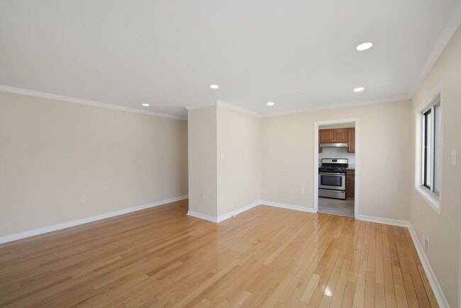 Building Photo - 2BD/2BA- Bethesda Condo in Parkside Community - Utilities Included