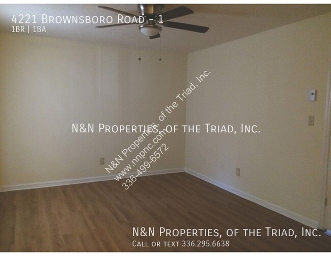 Building Photo - 4221 Brownsboro Rd