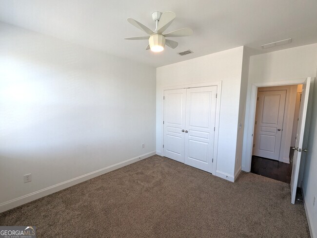 Building Photo - 146 Brindle Ln