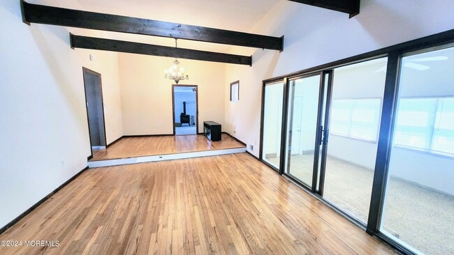 Building Photo - 1176 Fern St