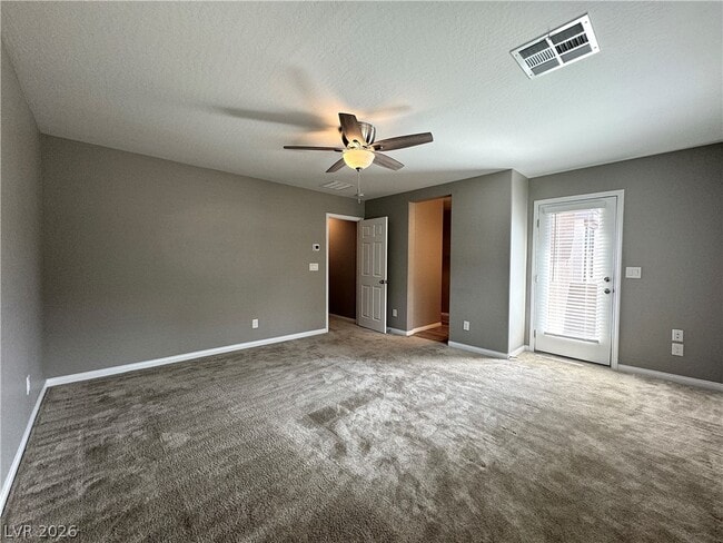 Building Photo - 12545 Skylight View St