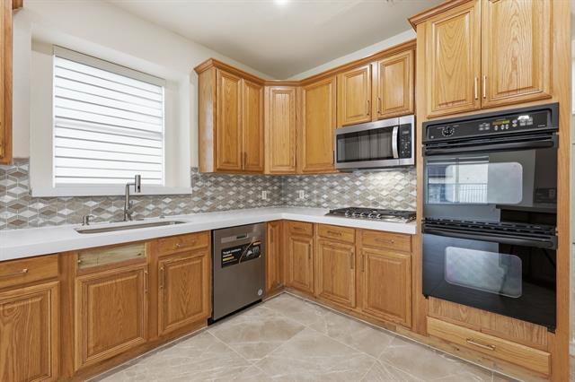 Building Photo - 3705 Menard Dr