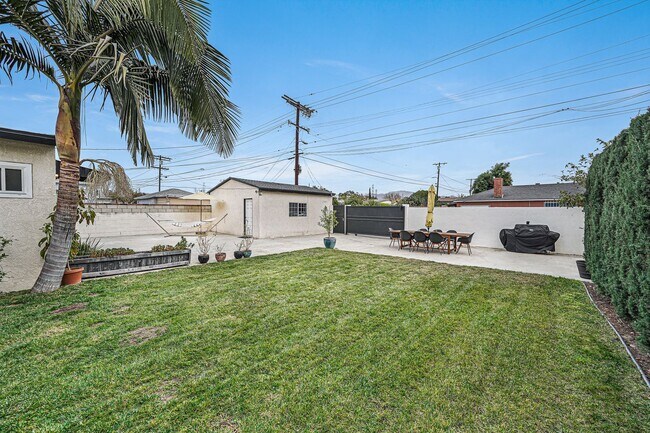 A beautiful home in North Hollywood is no... - A beautiful  home in North Hollywood is no...