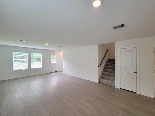 Building Photo - Be the first to live in this beautiful brand-new home featuring 4 spacious bedrooms, 2.5 bathroom...