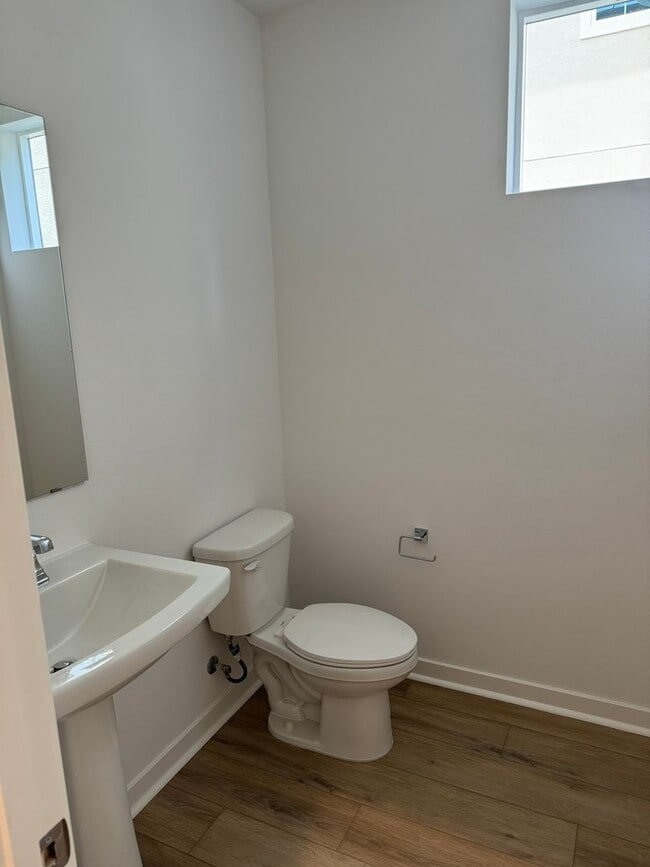 Building Photo - 13885 Sedum Ln