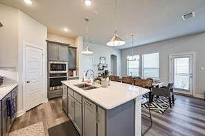 Building Photo - 2028 Barbette St