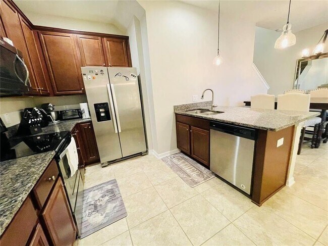 Building Photo - 17522 Promenade Dr