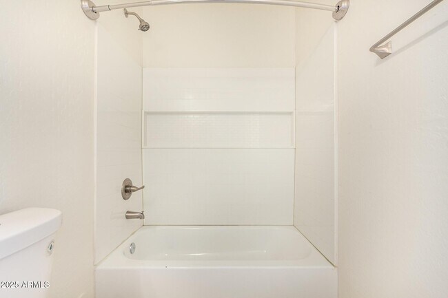 Building Photo - 2746 W Pima St