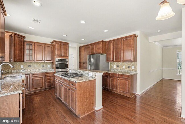Building Photo - 9709 Glenn Brooke Ct