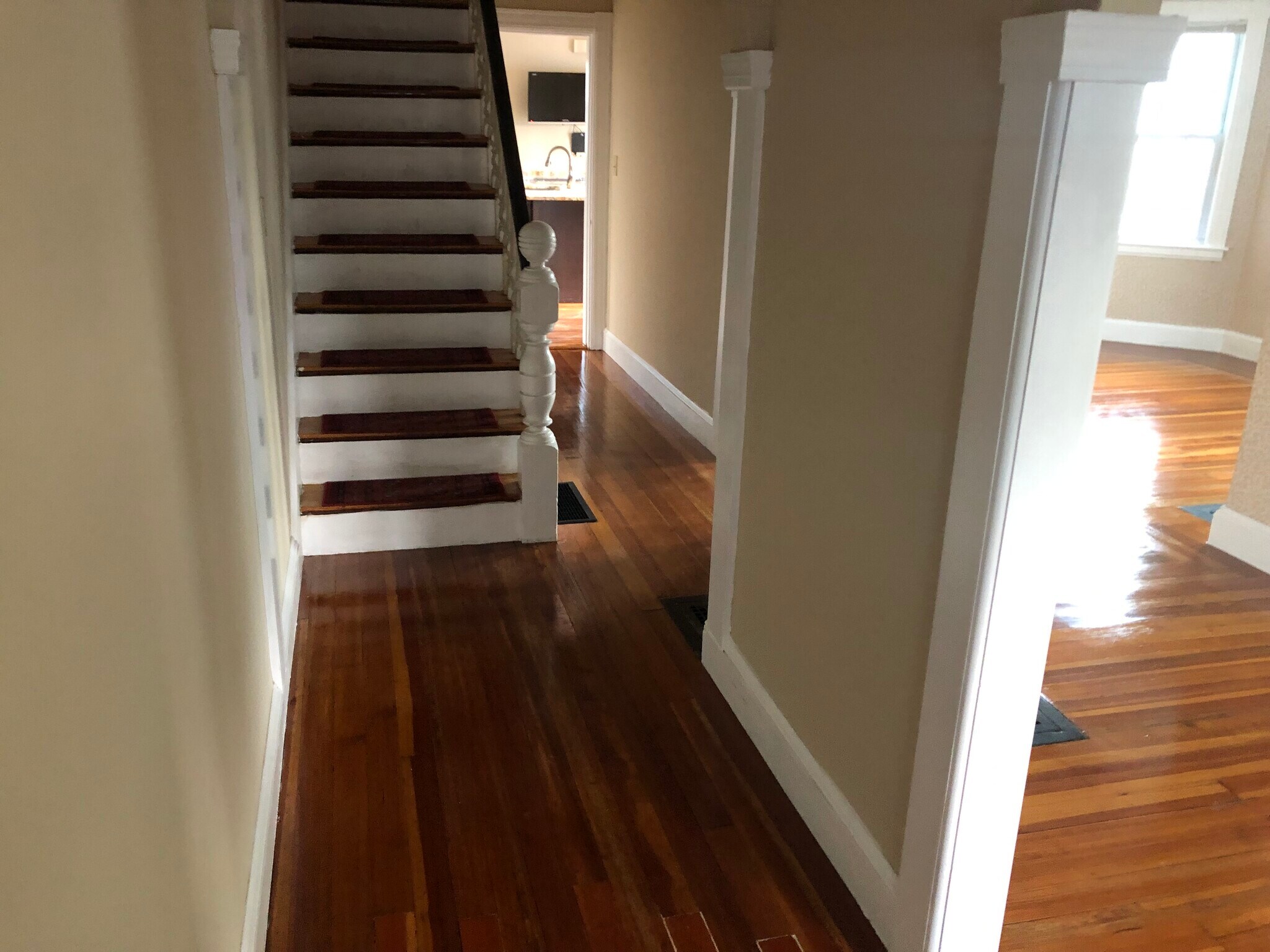 Building Photo - 44 N Payne St