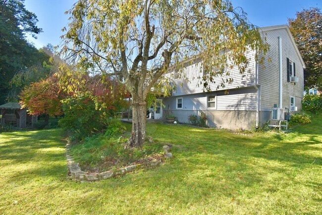 Building Photo - 67 Basil Rd