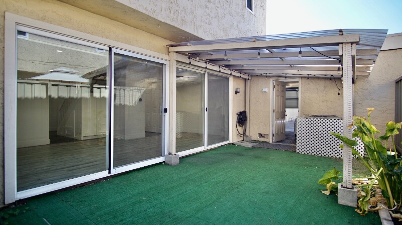 Building Photo - 263 Truckee Ln