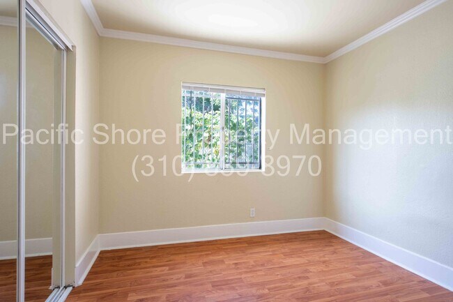 Building Photo - 1411 Fedora St