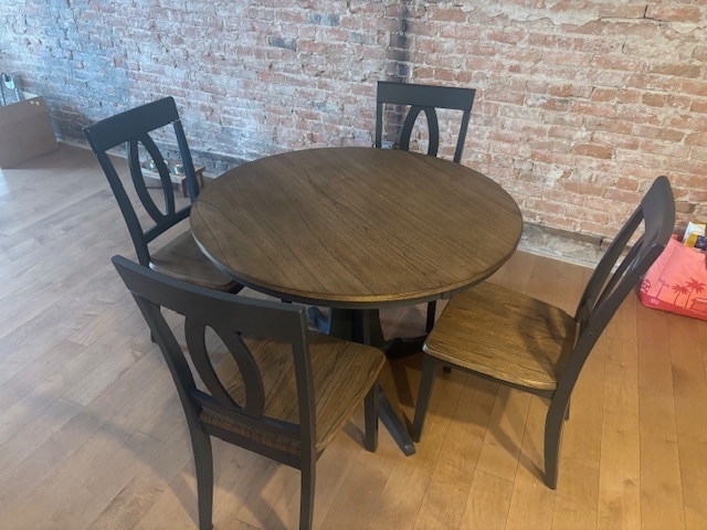 Building Photo - 439 N Salina St