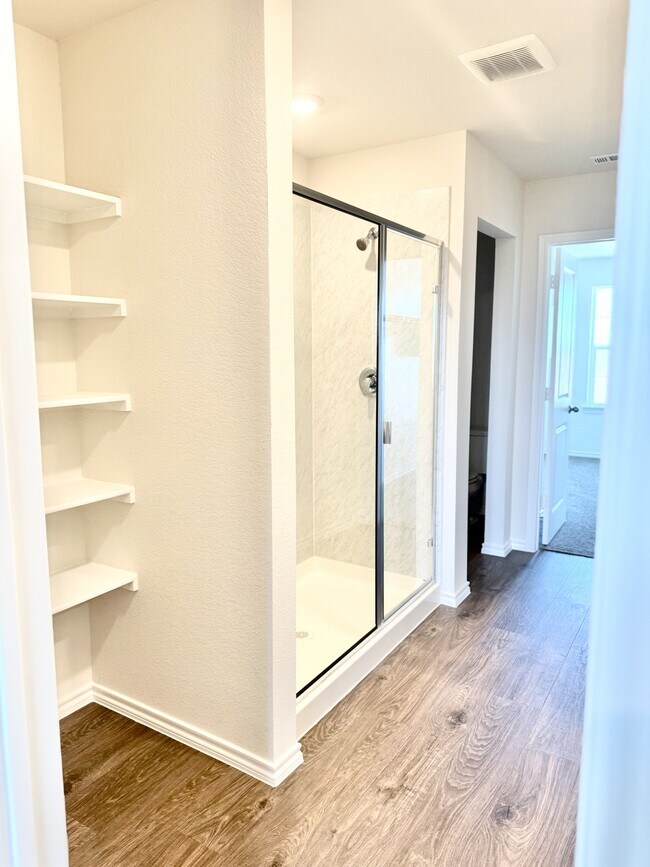 Building Photo - 1804 Teton River Dr