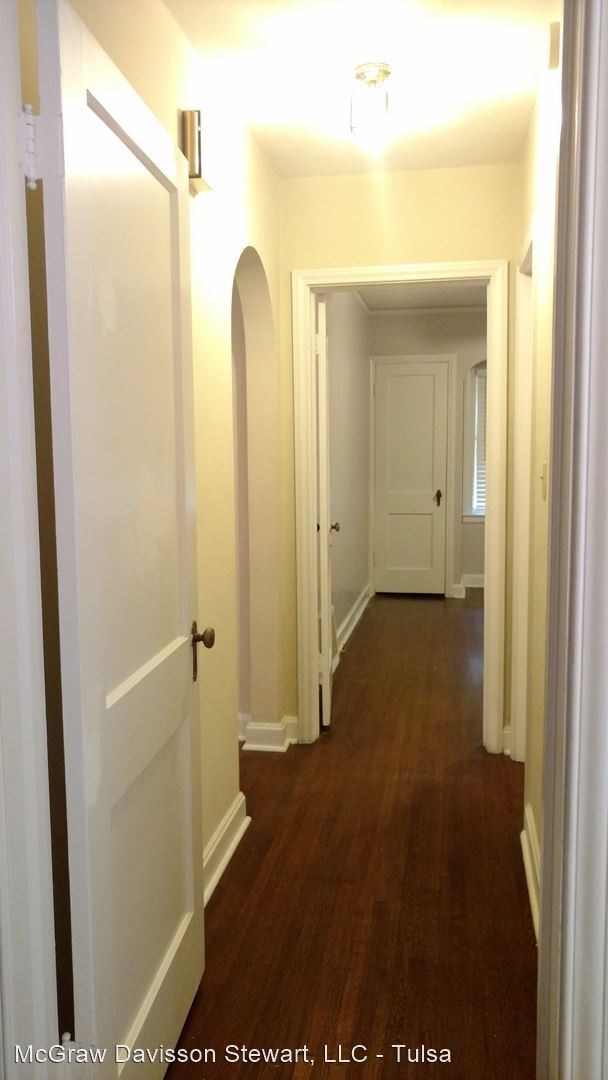 Building Photo - 2 br, 1 bath House - 1648 S Evanston Avenue