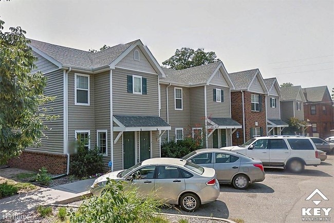 Primary Photo - 1155 N St Francis St