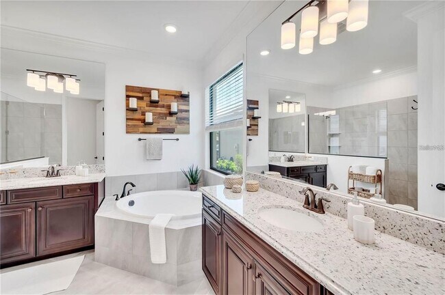 Building Photo - 5822 Brandon Run