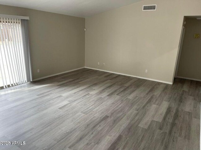 Building Photo - 2602 S 80th Ave