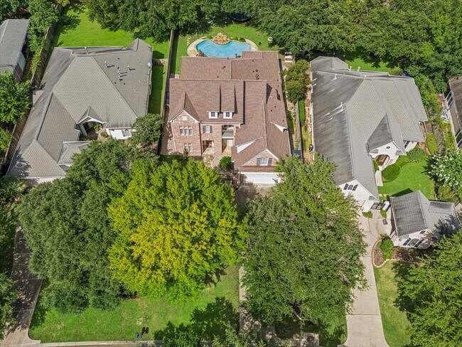 Building Photo - 3047 Bonnebridge Way Blvd