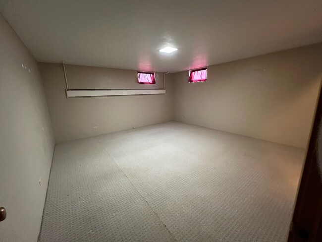 Building Photo - 5463 Rd 107