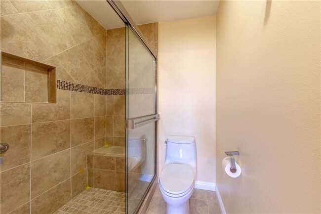 Building Photo - 23 Chicory Way