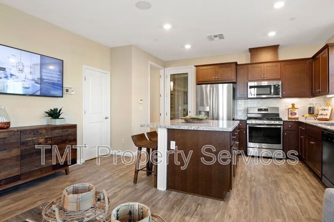 Building Photo - 4445 Rhone Walk