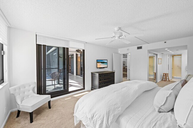 Building Photo - 3420 S Ocean Blvd