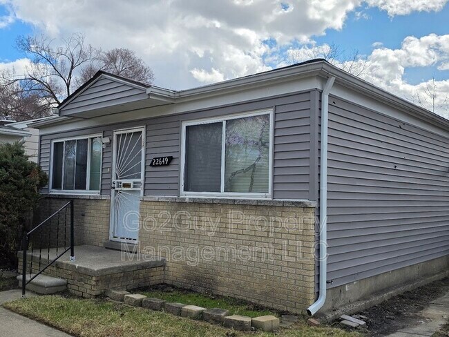 Building Photo - 22649 Frisbee St